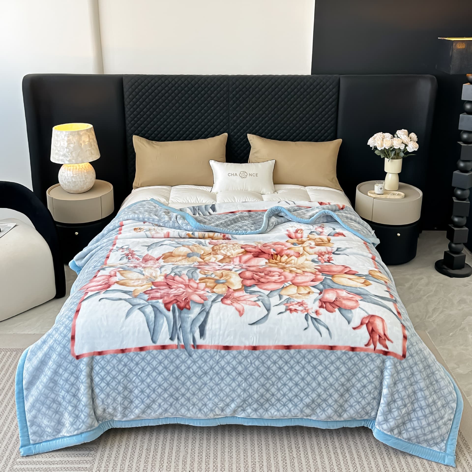 Class A Raschel Blanket Quilt Thickened Winter Coral Fleece Flannel Office Cover Blanket Sofa Bedding