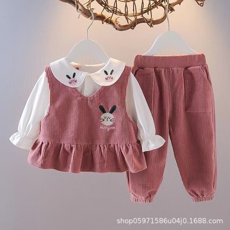 Spring/Autumn Girls' Three-Piece Set 2026 Style, Casual Trendy Fall Outfit for Baby and Toddler