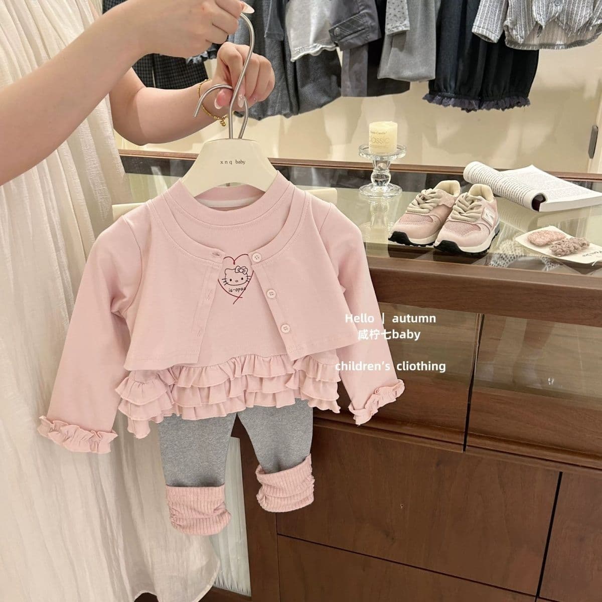 Girls' Outfit 2025 Fall New Girls Toddler Korean Style KT Cat Ruffle Faux Two-Piece T-Shirt Top and Pants Set