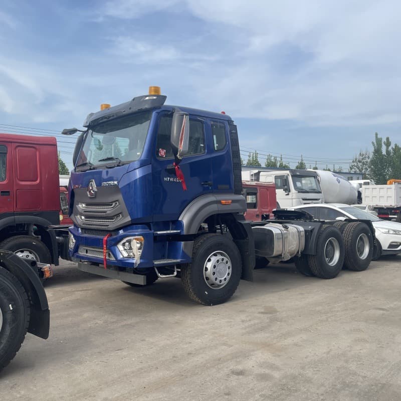 Cross-Border Supply Tractor Truck & Semi-Trailer with HOWO