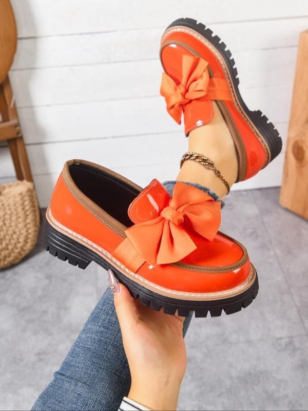 M 87005 Large Size Bow Loafers