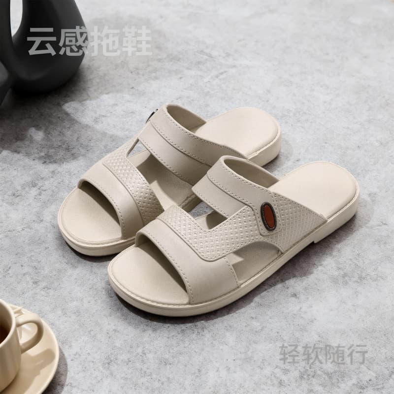 Slippers factory produces foreign trade Middle Eastern men's slippers, men's beach shoes, middle-aged and elderly dad shoes, summer sandals and slippers