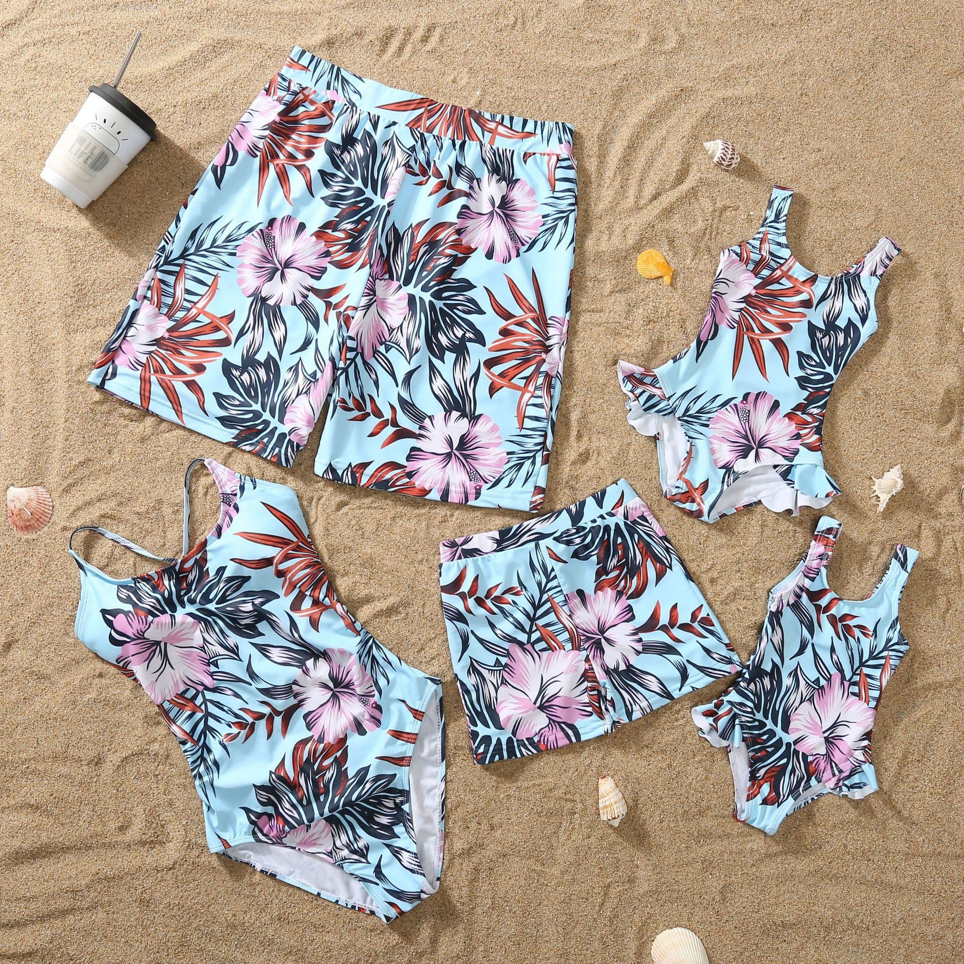 Hot Sale Of The Season New Parent-Child Swimsuit Mom Strap Back Rope Dad Flat Pants Boys Girls BB Family Swimsuit Children's Clo