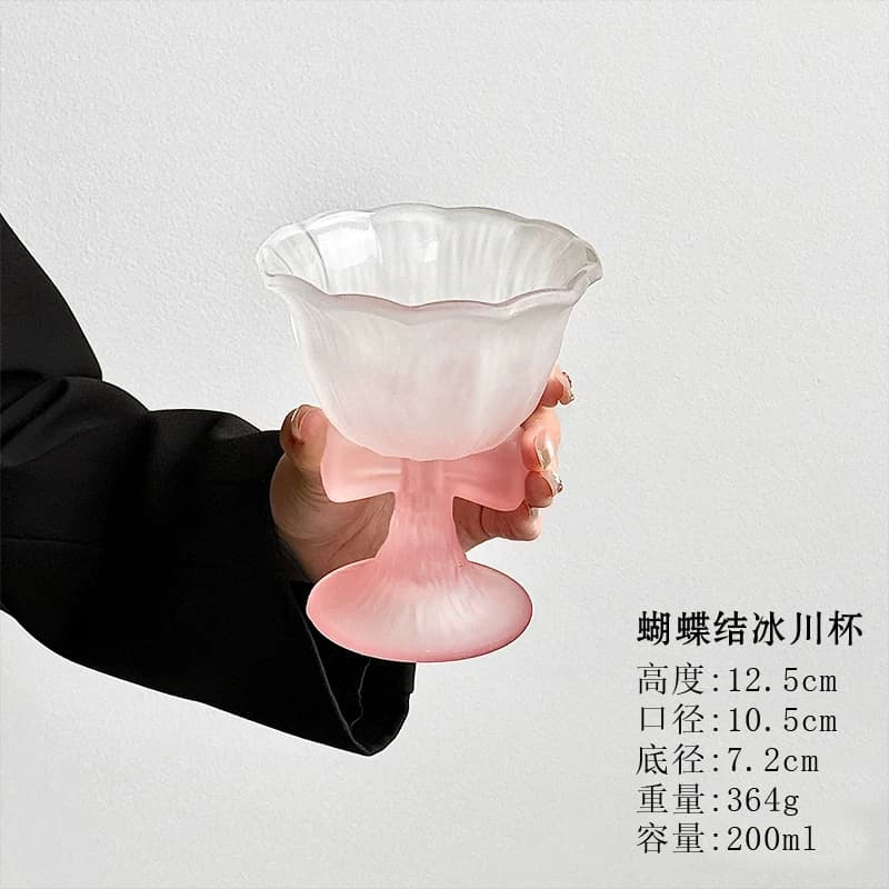 Vintage Embossed Cup Crystal Ice Cream Dessert Cup European Style Household Stemmed Glass Cup High Aesthetic