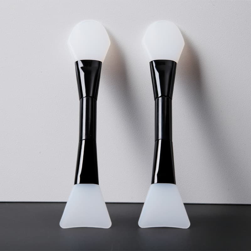 Cross-border Double-ended Black Mud Mask Brush for Face Beauty Makeup Brush