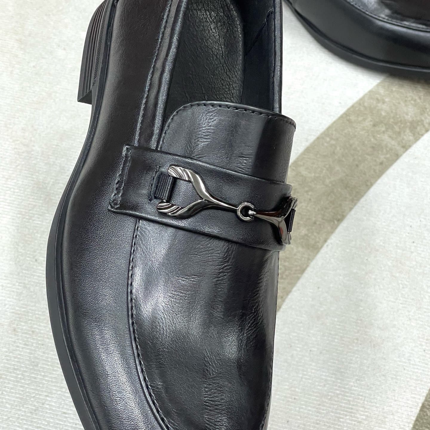 2025 First-Layer Cowhide Men's Shoes, Fashionable Korean Style Casual Leather Shoes, Men's Soft Leather Slip-On Soft-Soled Business Casual Shoes