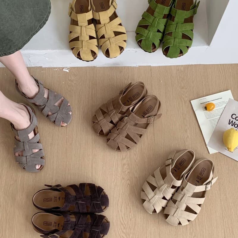 Flat Roman Sandals Birkenstock Style Women's Outdoor 2026 Summer New Casual Closed-Toe Half Slippers Sandals