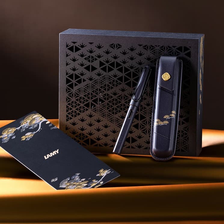 LAMY Fountain Pen Gift Set Safari Limited Edition Pine Soot Fountain Pen Black Rollerball Pen