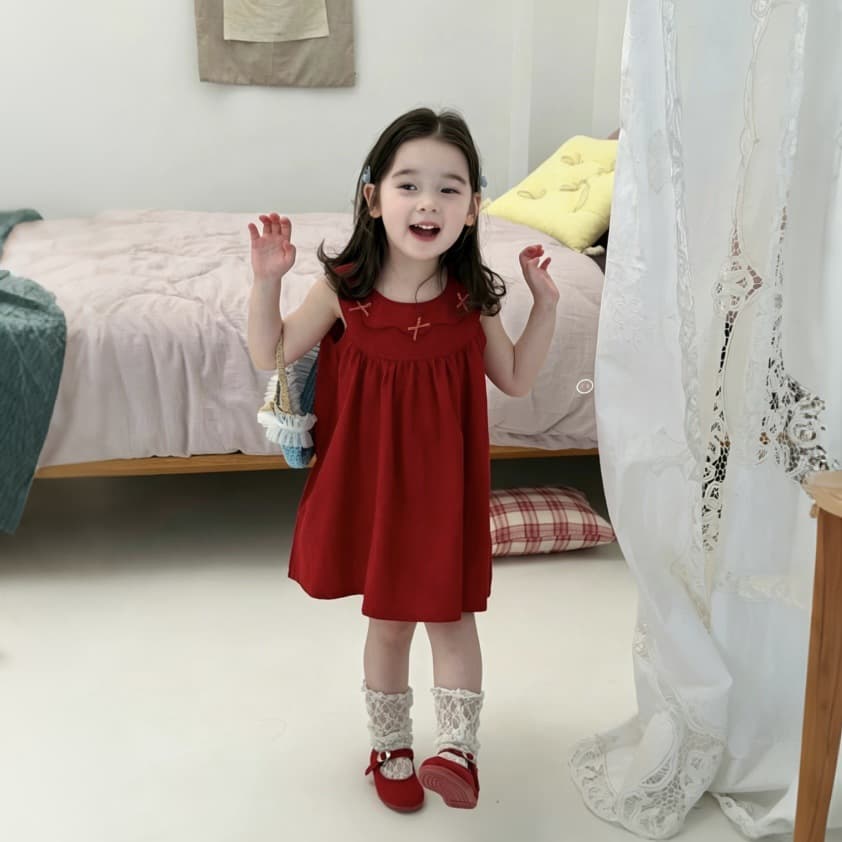 Girls' Dress 2026 New Red Vest Dress Baby Summer Sleeveless Cotton Princess Skirt Fashionable