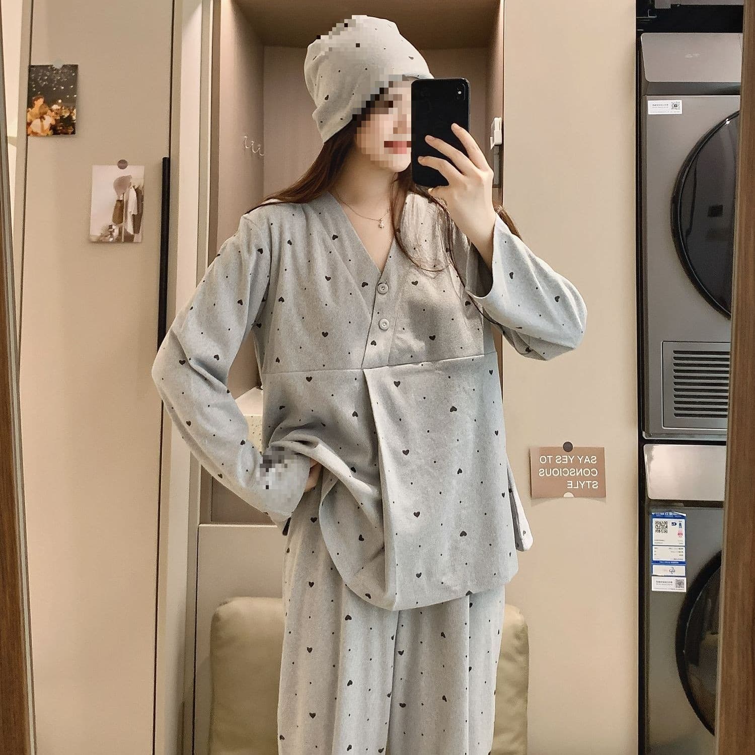 Thermal Velvet Maternity Nursing Pajamas with Built-in Bra Pads, Thickened Winter Pregnancy Sleepwear for Postpartum Breastfeeding and Warmth Set