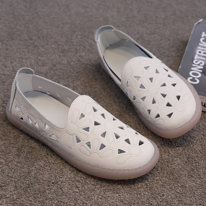 Top Layer Cowhide Hole Shoes for Women Summer Slip-On Women's Shoes Cowhide Soft Sole Large Size Mother Shoes Anti-Slip White Shoes