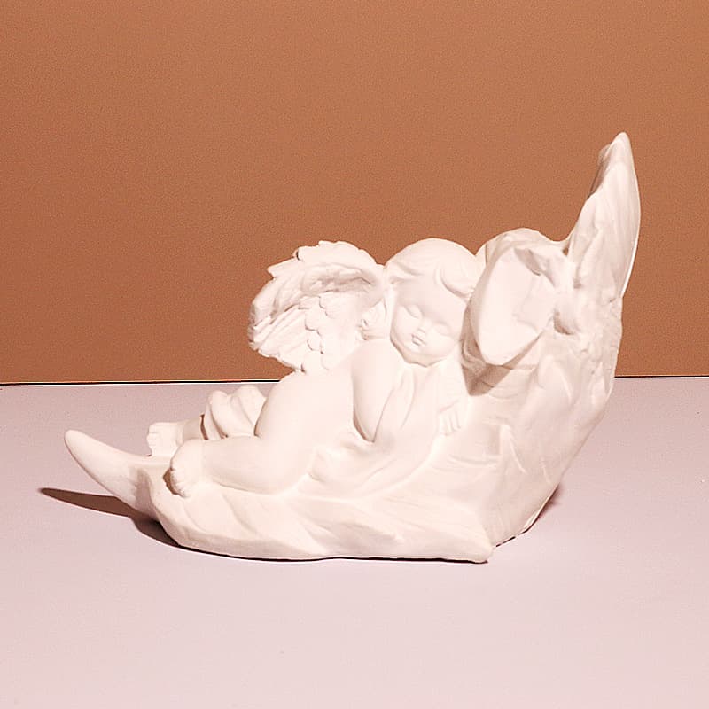 Cross-border 3D European-style Angel with Wings Cake Decoration Little Angel Silicone Mold 3D Aromatherapy Candle Mold