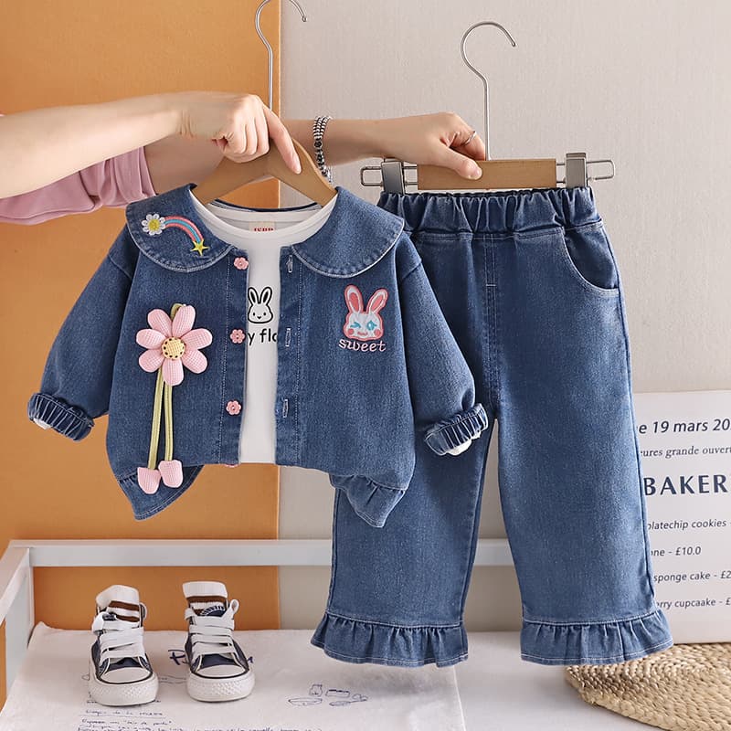 Girls Spring Autumn 3-Piece Set: Big Collar Floral Embroidered Denim Jacket, Rabbit Print Inner Top, Lace Wide-Leg Jeans