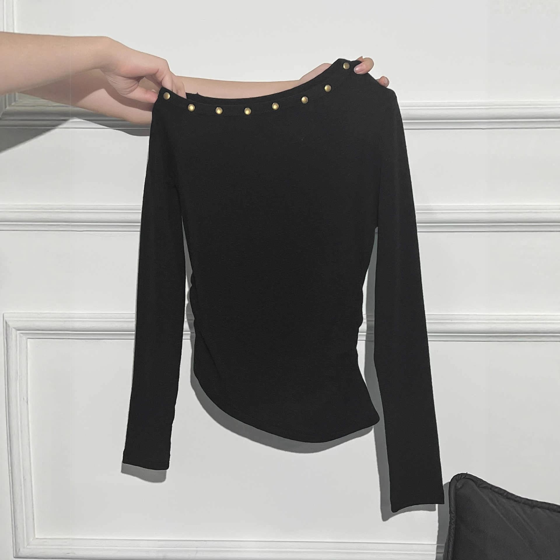 Pure Desire Style One-Shoulder Off-Shoulder Studded Design Long-Sleeve T-Shirt for Women Fall 2025 Inner Layer Pleated Waist-Cinching Top