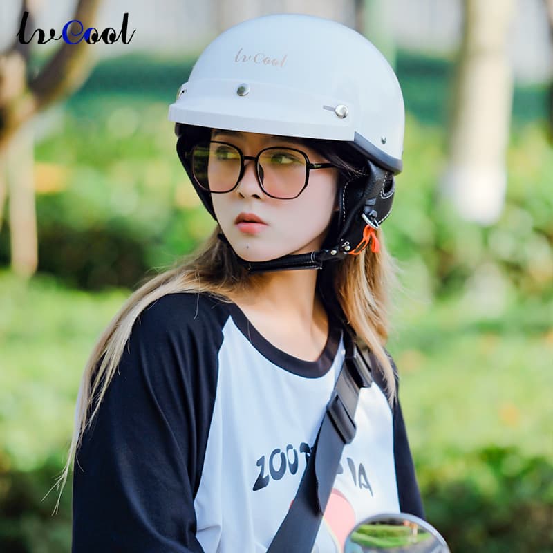 Vintage Half Helmet Motorcycle Helmet Japanese Style 3C Certified Unisex Summer Autumn Electric Scooter Helmet Quick Release Buckle