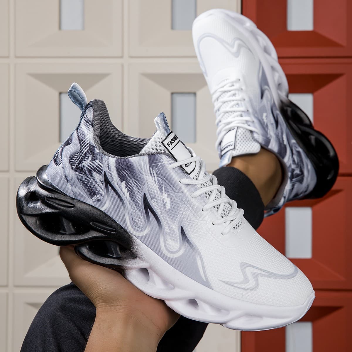 Men's Shoes 2025 New Summer Trendy Breathable Large Size Mesh Casual Sports Running Shoes for Teens