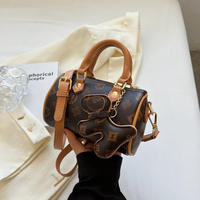 Korean niche cartoon print hand pillow bag women's Boston bag 2026 new high-end sense shoulder crossbody bag