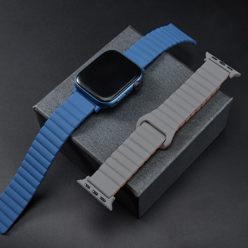 Compatible Apple Watch Band iWatch Band Apple Watch 8 Ultra Silicone Magnetic Band Universal Wrist Strap