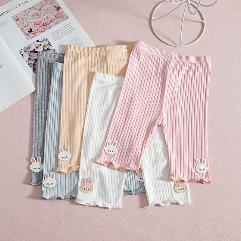 Girls' Ribbed Capri Leggings, Summer Thin Style, Cute Rabbit Print Shorts, Safety Shorts, Wear-Out Mid-Length Pants