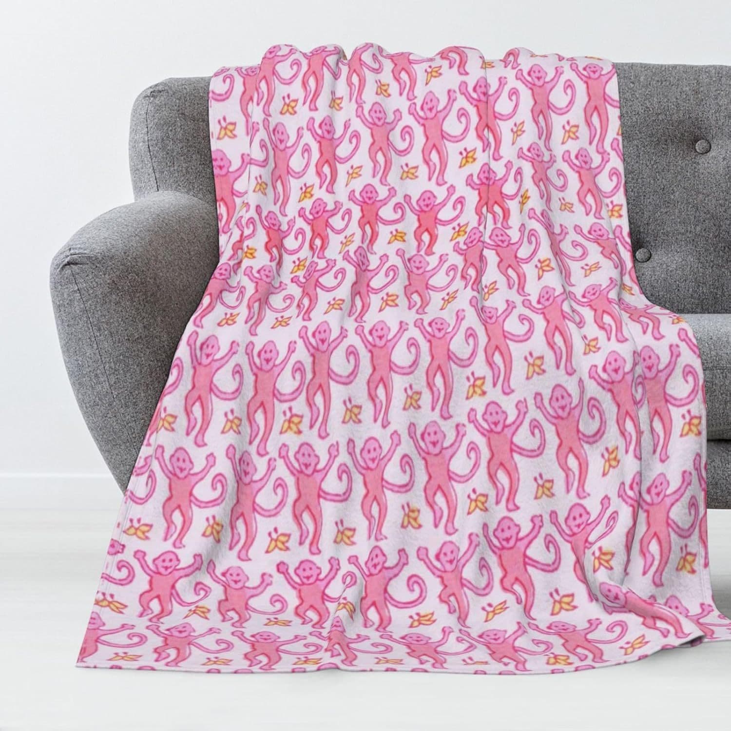 Soft Pink Throw Air Conditioning Blanket Monkey Warm Comfort Flannel Blanket for Home Decor Sofa Bed