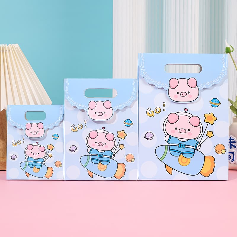 Kindergarten Cute Gift Bags, In Stock, Graduation/Back-to-School Cartoon Pattern Flip-Top Handle Bags, Birthday & Holiday Gift Bags