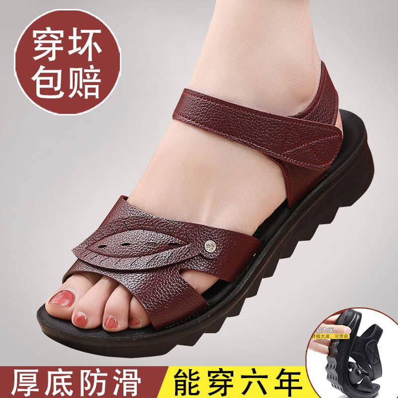 Women's Mom Sandals Women's Summer Non-Slip Soft Sole Comfortable Middle-aged and Old Lady's Shoes Women's Large Size Granny Shoes
