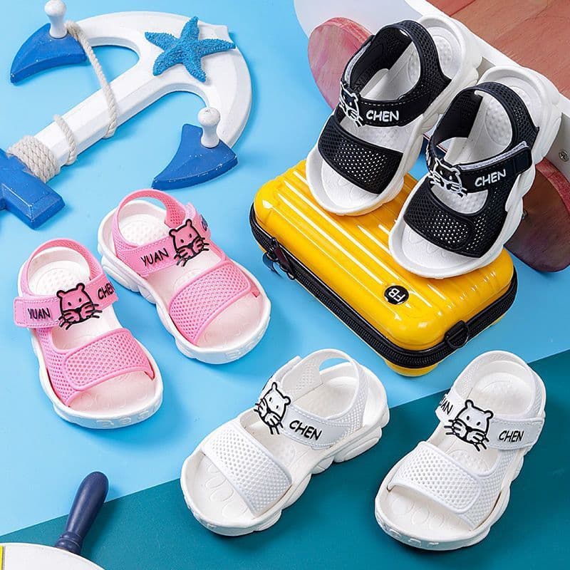 Children's open-toe sandals, indoor walking shoes, summer soft-soled lightweight sandals for boys and girls, waterproof and non-slip.