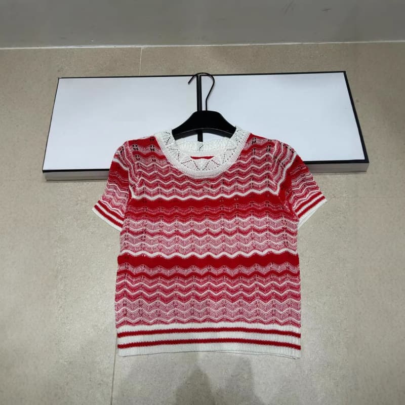 European Style 2026 Spring/Summer New Knit Color-Block Wave Stripe Short-Sleeve Round-Neck Pullover Loose Versatile Women's Top