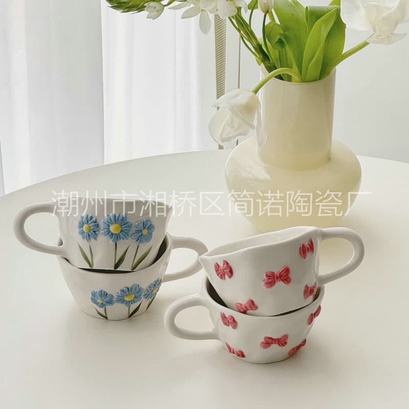 Irregular Hand-Pinched Hand-Painted Underglaze Relief Blue Daisy Pink Bow Ceramic Mug Water Cup Coffee