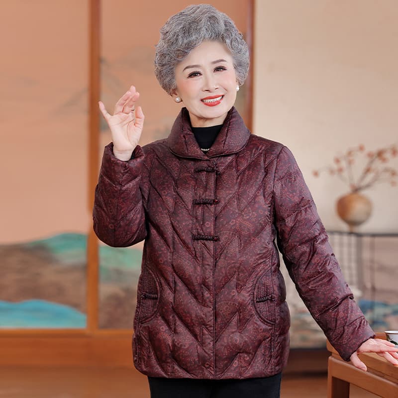 Elderly Grandma's Down Jacket Women's Short Style 2025 Winter New National Standard 90% White Duck Down Warm Coat for Elderly Ladies