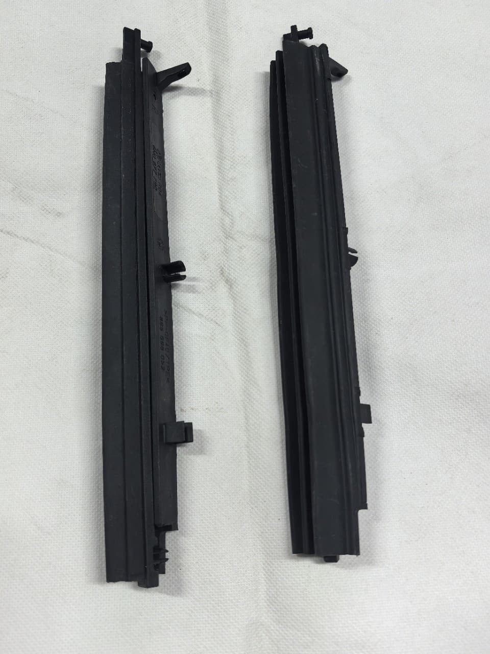 6N0877789 6N0877790 Compatible with Volkswagen Jetta Bora Lavida Polo Sunroof Seal Dust Cover