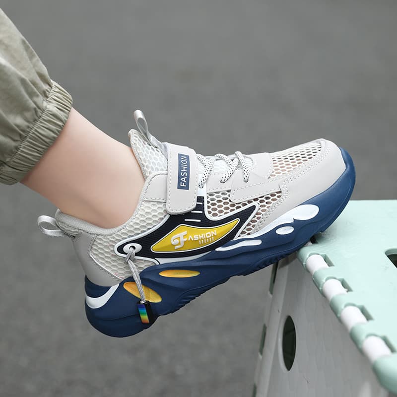 Boys' Summer 2026 New Mesh Breathable Running Shoes for Elementary School Children, Middle and Older Boys Sports Shoes
