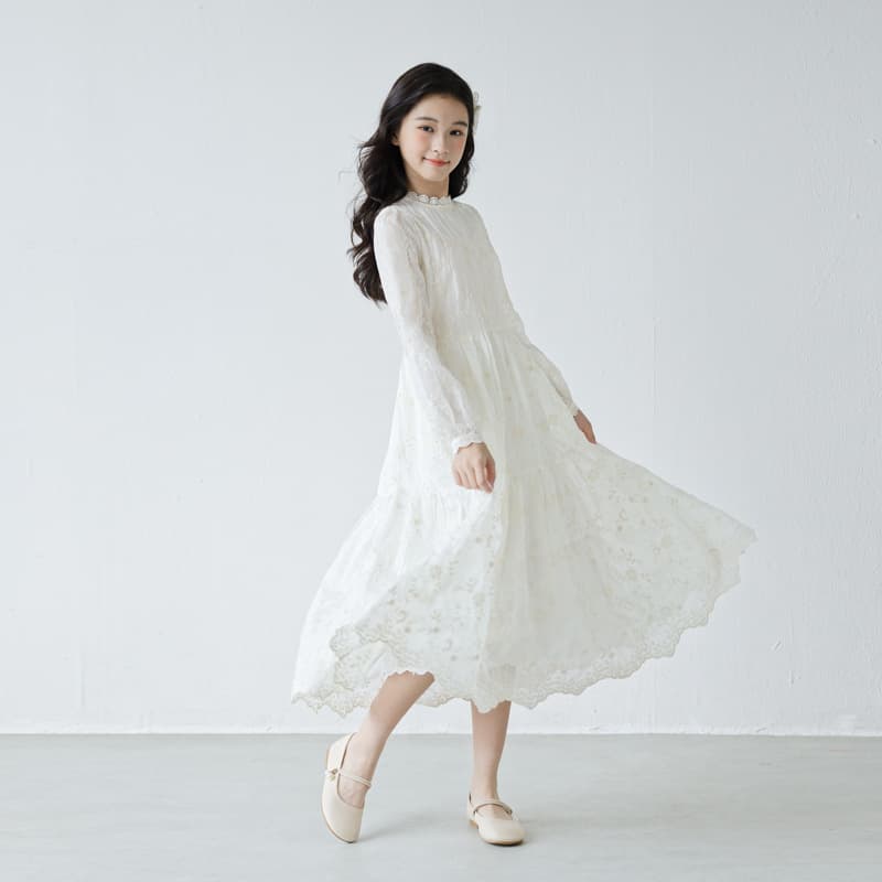 Elegant Lace Dress French Style Long Sleeve Spring Autumn for Middle School Teen Girls Fairy Long Dress