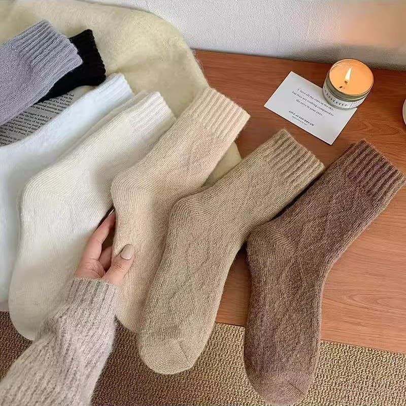 Thickened Fluffy Socks for Women Winter Style Warmth Giving Maternity Long Tube Socks Home Comfort Stockings Female Autumn Winter