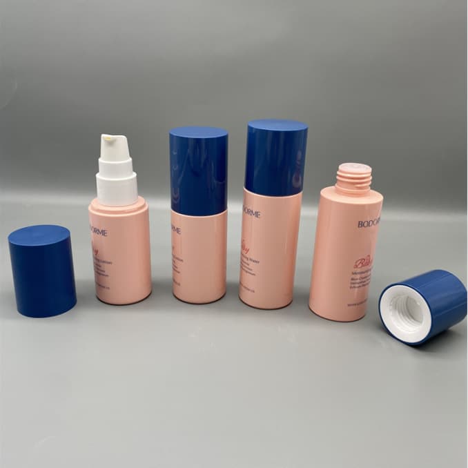 Mingzhuang environmentally friendly baby and child series: cleansing mousse, essence water, essence milk, face cream, PP cream set plastic bottle