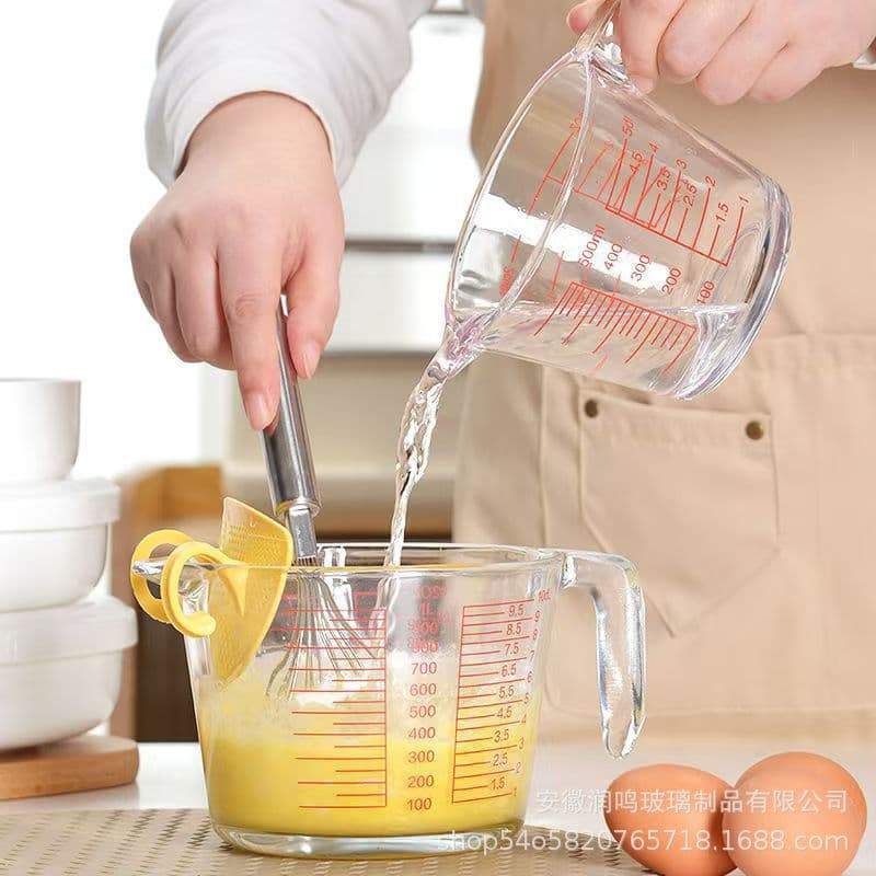 Steaming Glass Measuring Cup and Spoon Set with Scale, Household Kitchen Egg Beating Baking Handle Milk Glass Cup Graduated