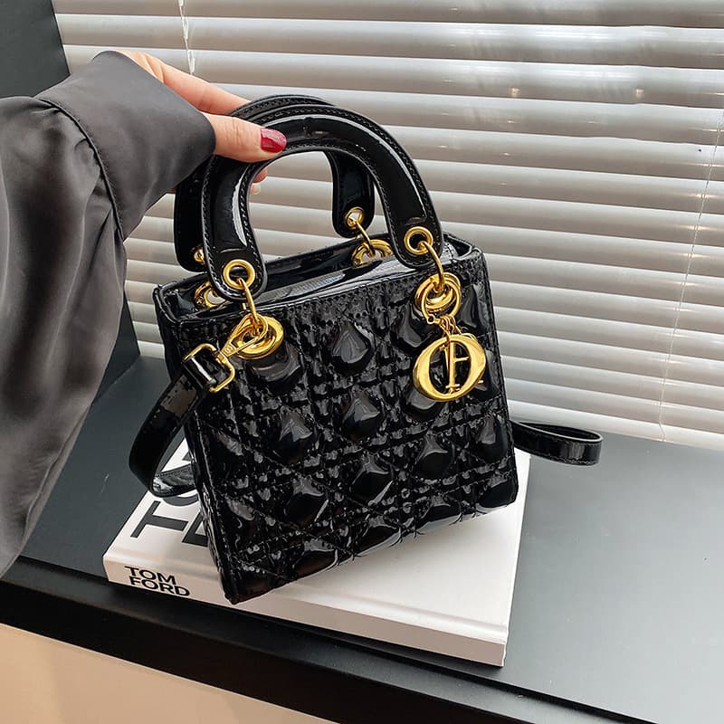Patent Leather Diamond Quilted PU Handbag Luxury Shoulder Bag Crossbody Bag Fashionable Women's Bag Box Bag Leather Goods