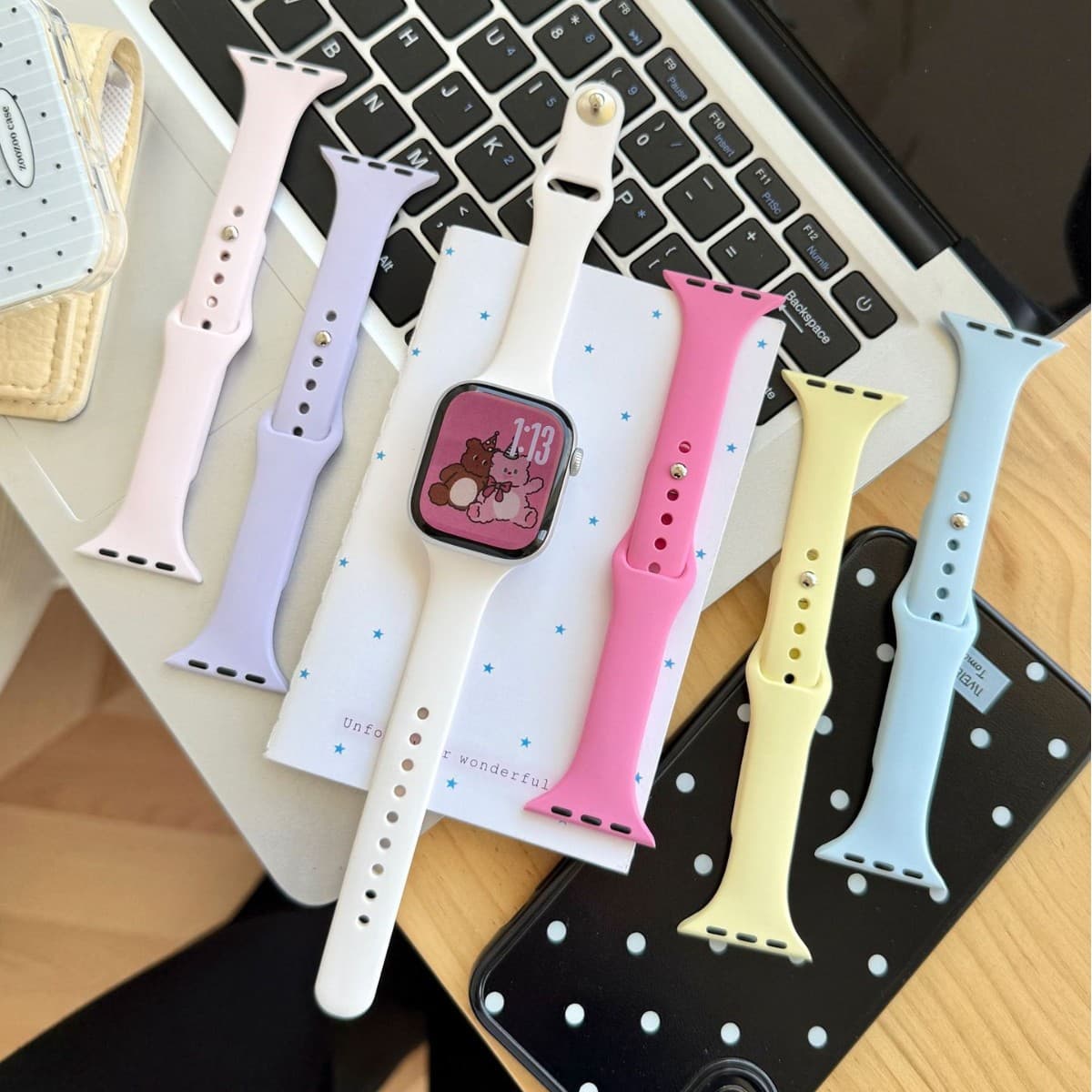 Small waist silicone strap suitable for Apple iwatch123456789S10 watch wristband apple strap