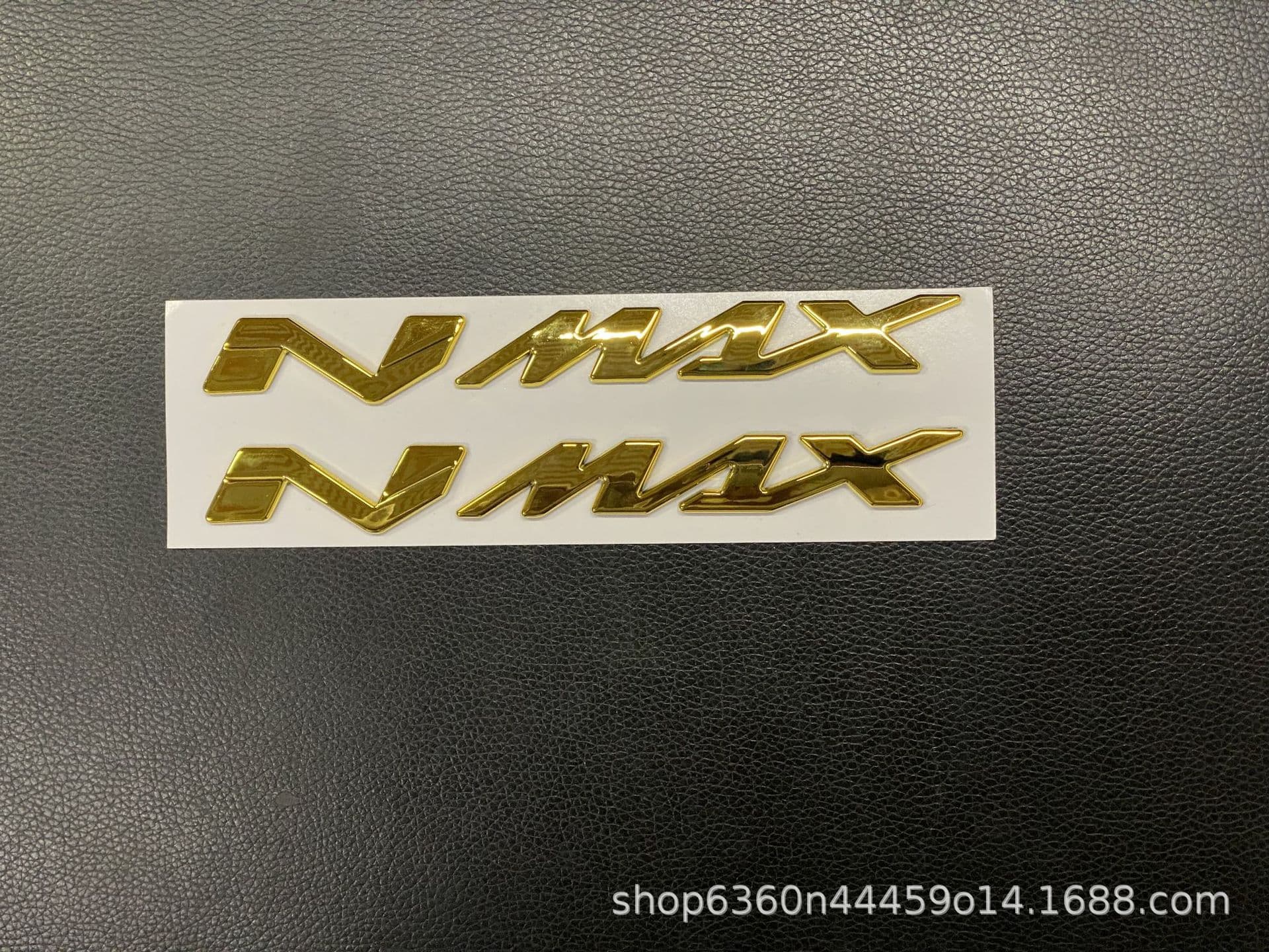 Southeast Asia Hot Sale ABS Plastic Decorative Emblem Sticker for Honda Yamaha Motorcycle, 2 pcs/set