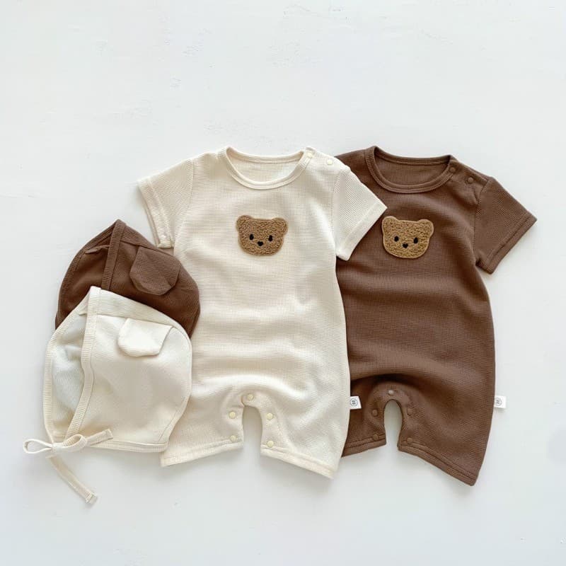 One-piece summer short-sleeved round neck romper for baby Korean version cartoon romper with hat 03 years old Category A pure cotton
