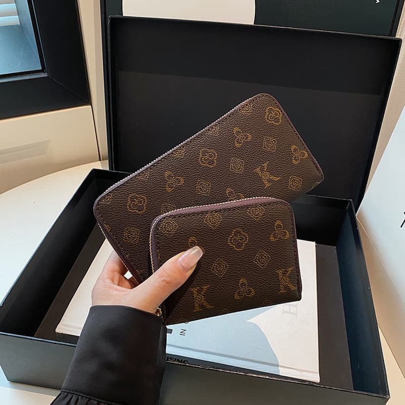 Wallet Women 2026 Large Capacity New Long Zipper Fashion Women's Monogram High-End Niche Wallet