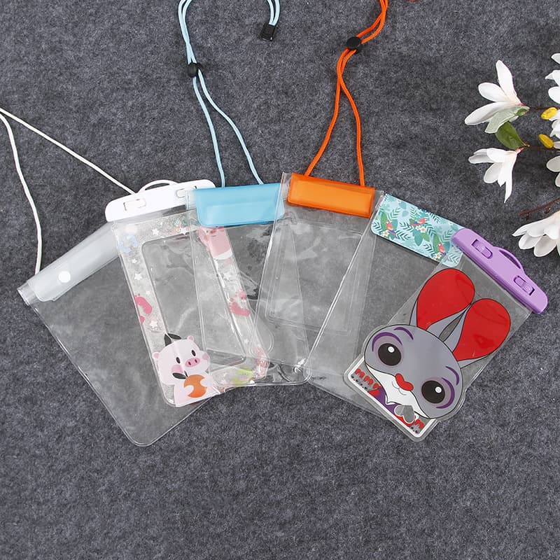 Factory Custom Transparent PVC Waterproof Phone Pouch for Swimming, Diving, Photography, Touchscreen-Compatible Waterproof Phone Bag Customization