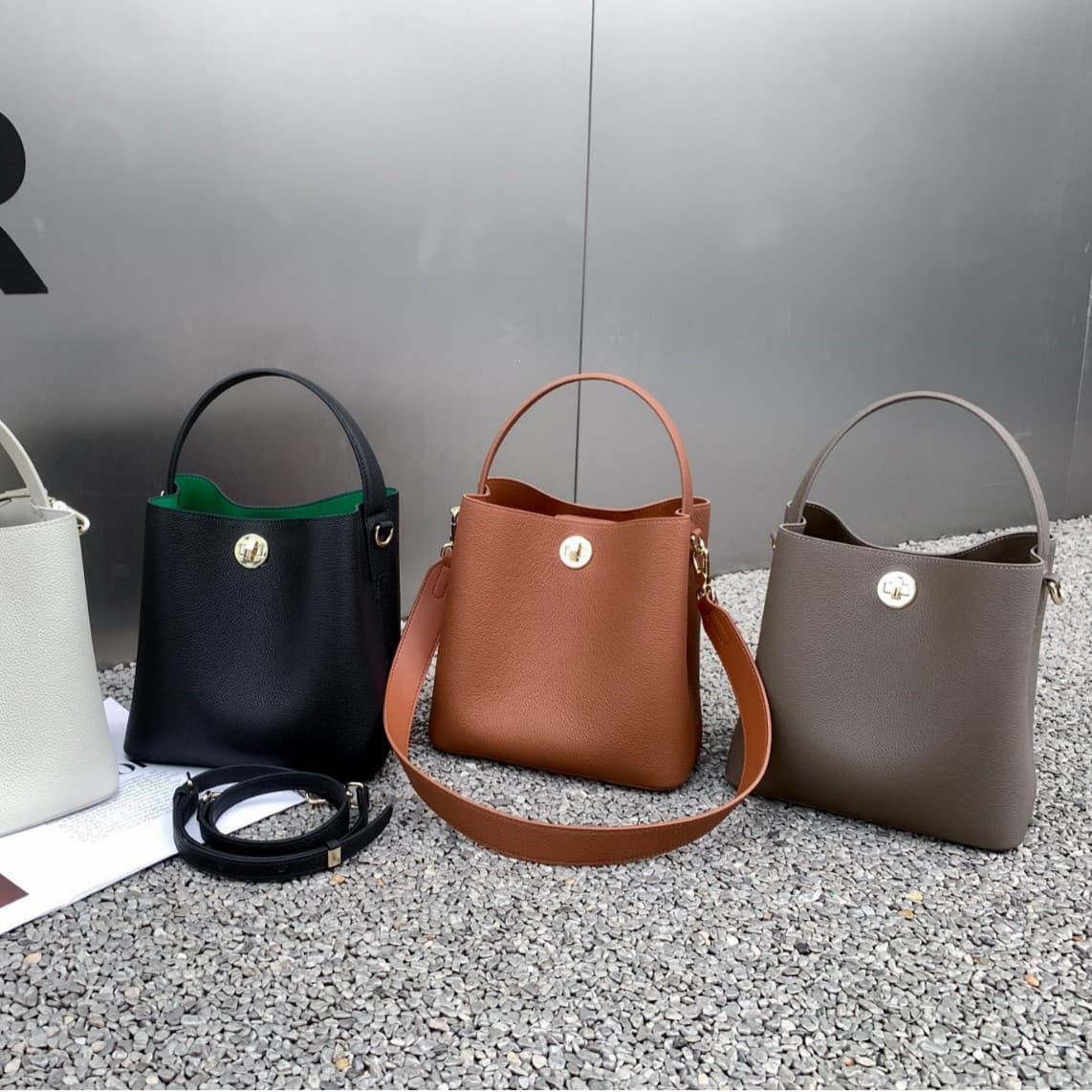 Women's Bucket Bag 2023 New Fall Winter Large Capacity Shoulder Crossbody Handbag