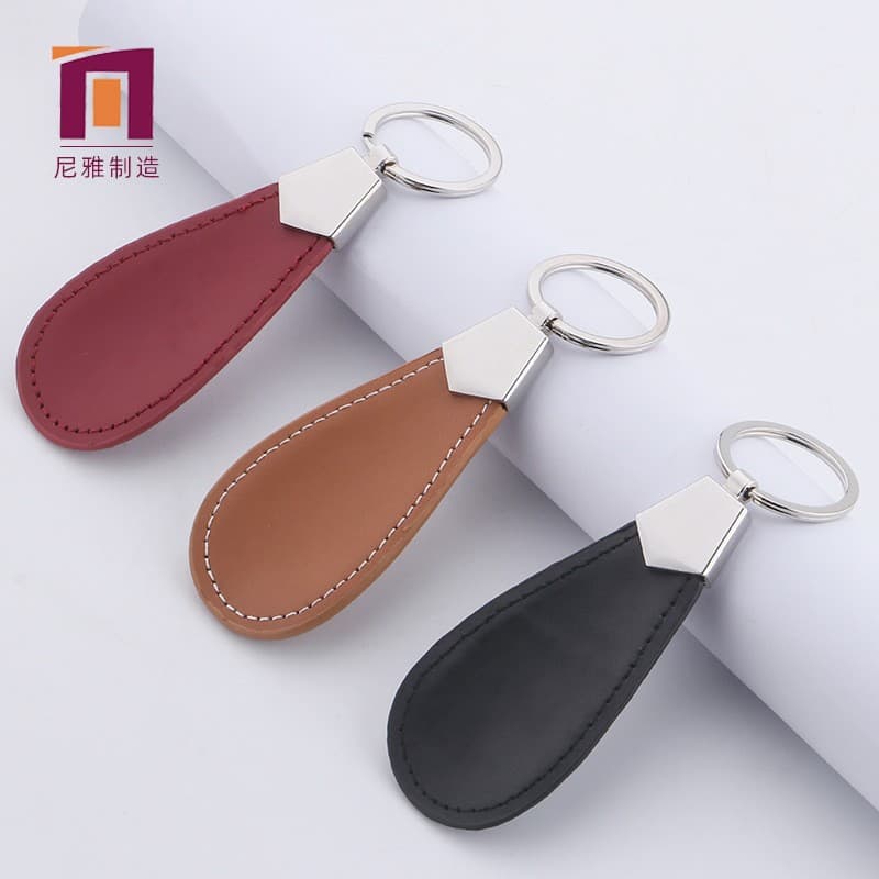 Shoe Horn PU Leather Shoe Horn Keychain Shoe Horn Key Ring Compact Practical Shoe Horn Keychain LOGO Customization