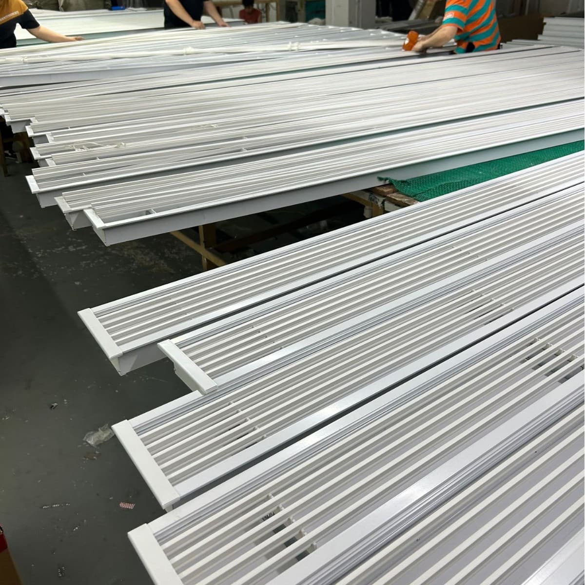 Custom Manufacturer Supply Vent Grille Integrated Frameless Style