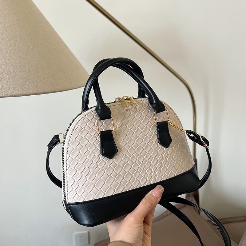 Fashionable Shell Shaped Single Shoulder Bag Women's Crossbody Handbag Stylish Trendy Bag Handheld Bag for Spring Hot Sale