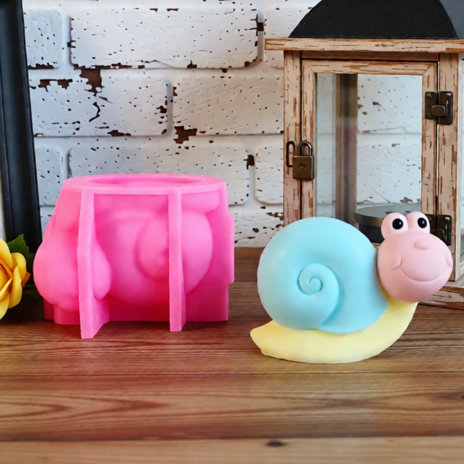 Small Snail Ornament Mold for Candle Plaster DIY Plaster Ornament Candle Holder Silicone Mold W0960