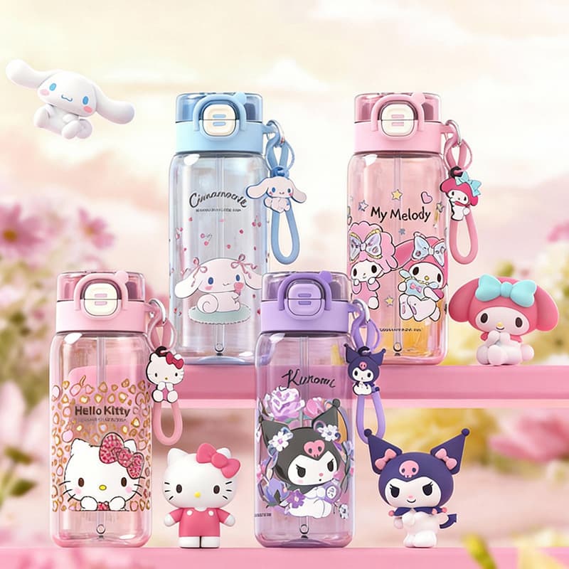 Sanrio children's water cup summer portable straw cup HelloKitty plastic cup for students going to school