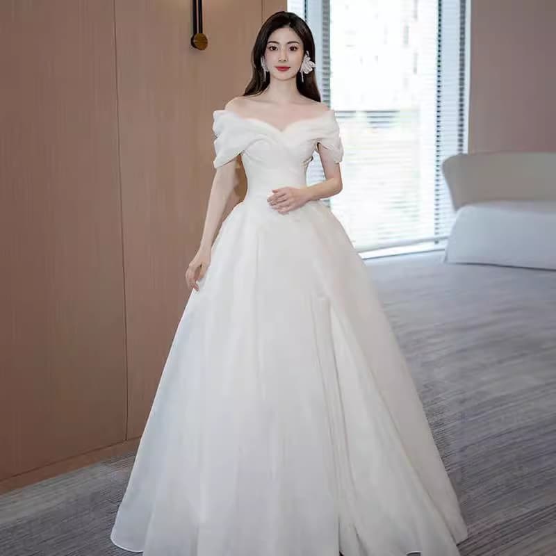 French Light Wedding Dress 2026 New One-Shoulder Satin Main Dress Plus Size Simple Going-Away Dress Reception Dress Travel Photography