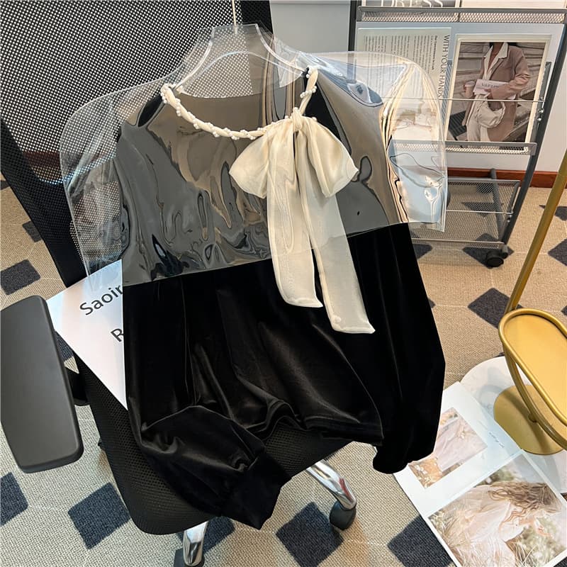Real Shot New Early Autumn/Winter Chanel-Style Elegant Bow-Tie Patchwork Color-Blocking Velvet Blouse